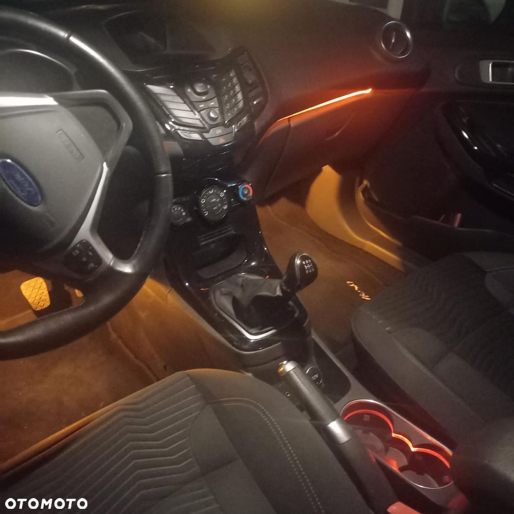 Ford Fiesta 1.25 Titanium EU5 - 9