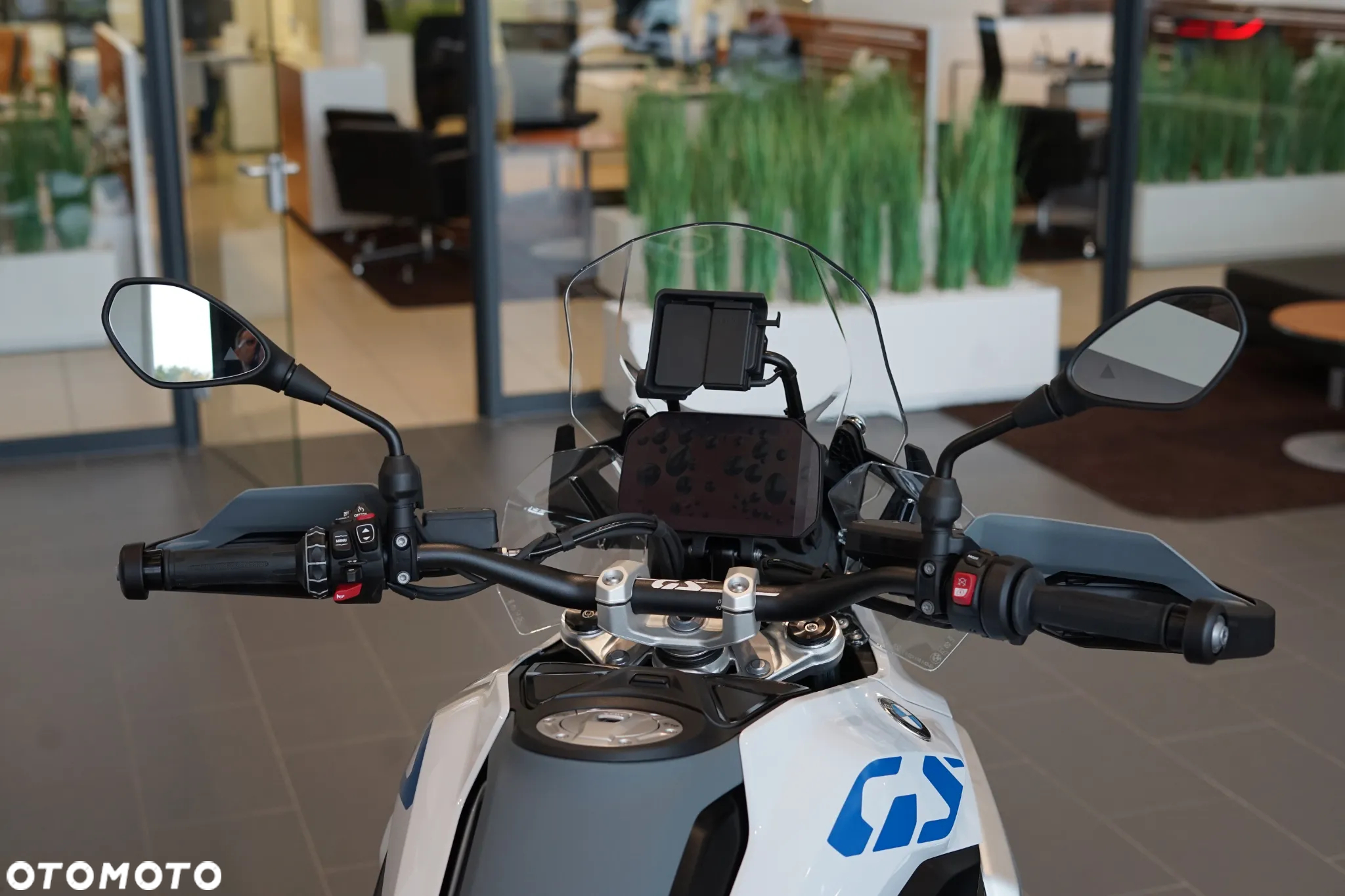 BMW R - 22