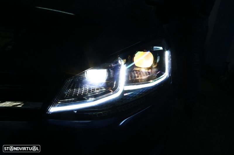 Faróis VW Golf 7 (2013 a 2017) Look 7.5 H7 - 10