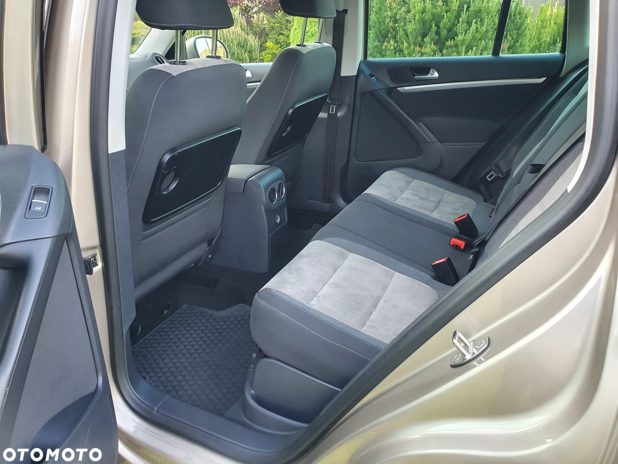 Volkswagen Tiguan 2.0 TDI 4Mot Sport&Style DSG - 22