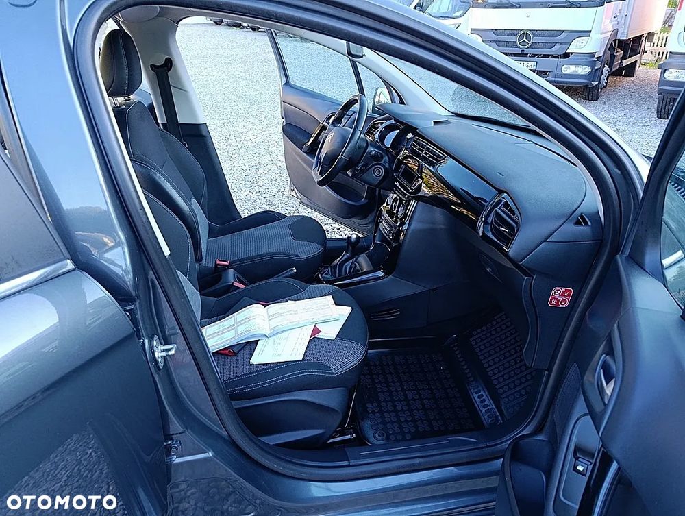 Citroën C3 1.2 PureTech Exclusive - 17