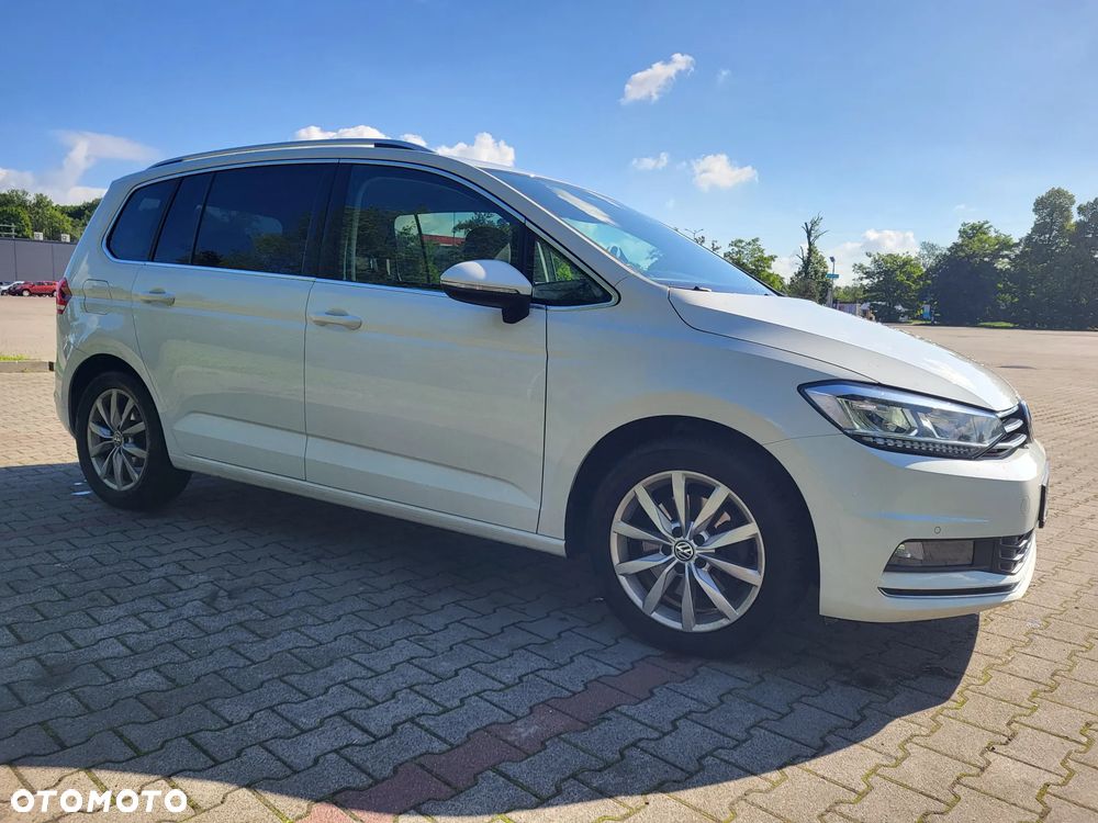 Volkswagen Touran 2.0 TDI BMT Highline - 4