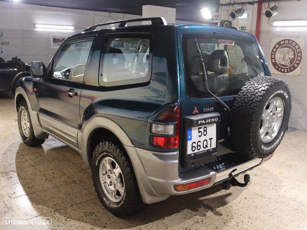 Mitsubishi Pajero 3.2 DI-D GLS ABS - 39