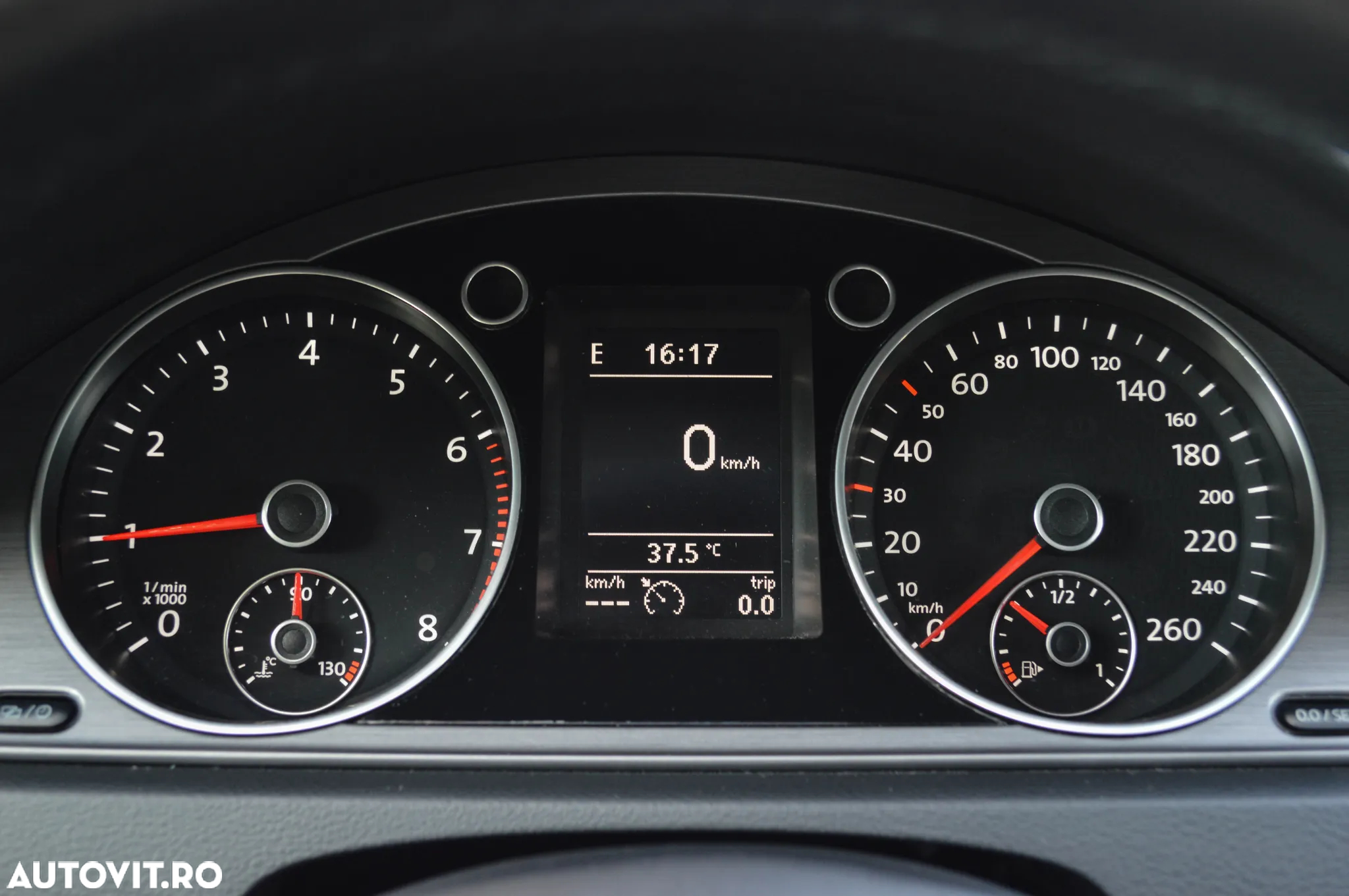 Volkswagen Passat 1.4 TSI BlueMotion Technology Comfortline - 19