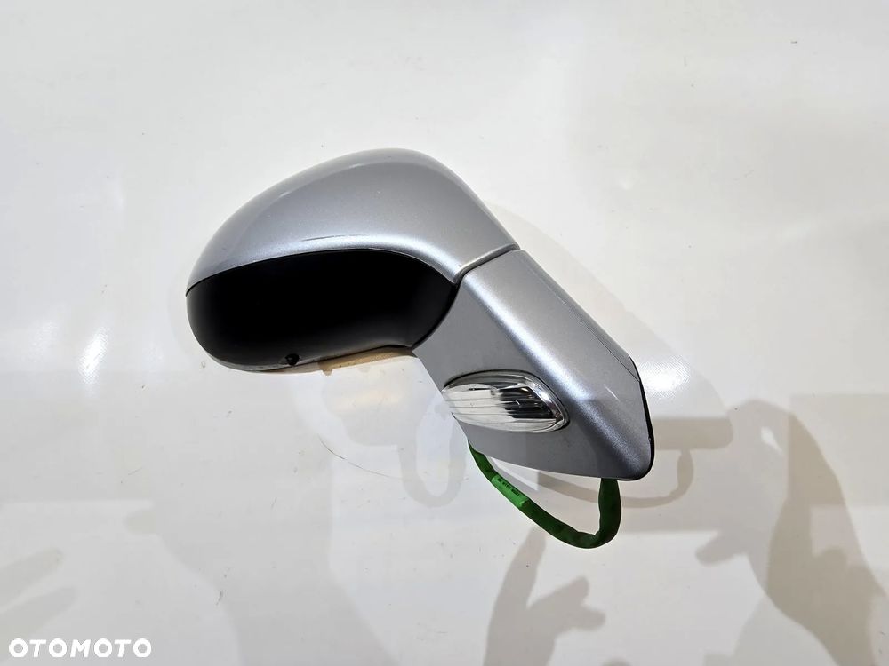 lusterko prawe peugeot 308 I t7 07-13r eur