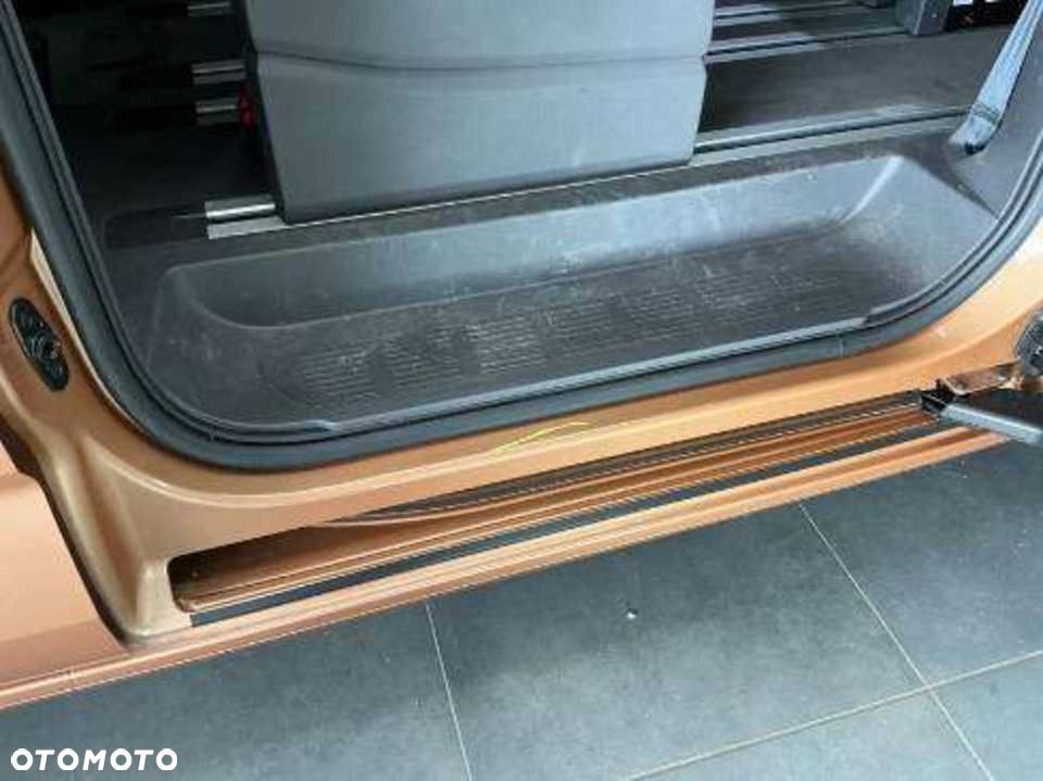 Volkswagen Multivan 2.0 TDI L1 Life DSG - 21