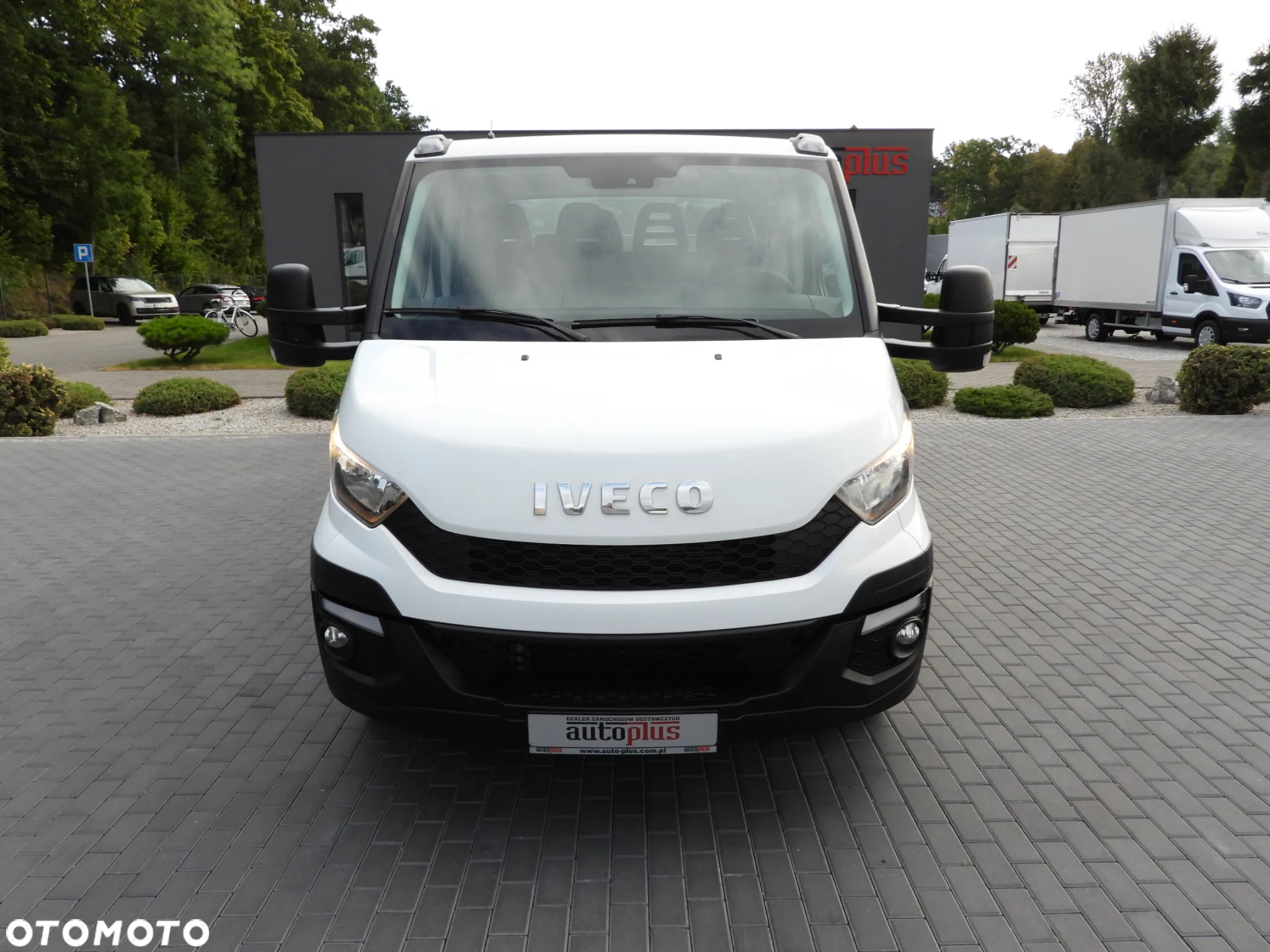Iveco DAILY 35C17 SKRZYNIA PODWÓJNA KABINA DOKA 7 MIEJSC TEMPOMAT BLIŹNIACZE KOŁA KLIMATYZACJA 170KM [ 098947 ] - 6