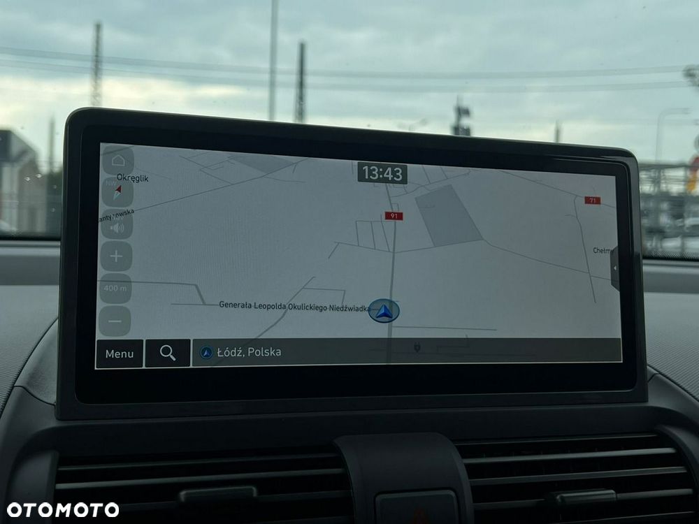 Hyundai Inster 49kWh Cross Smart - 29