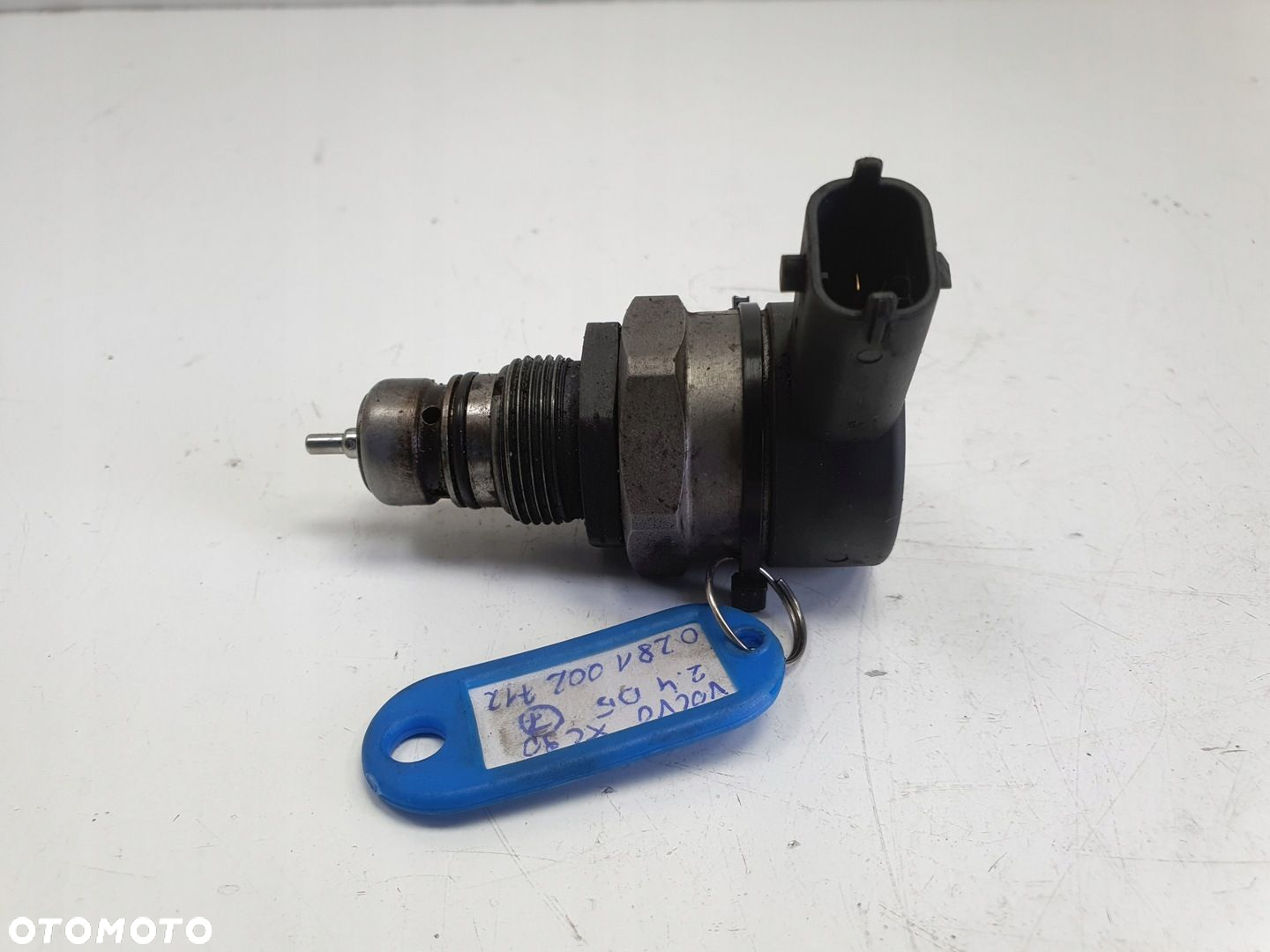 Volvo S60 I V70 II 2.4 D5 CZUJNIK PALIWA zawór 0281002712 - 3