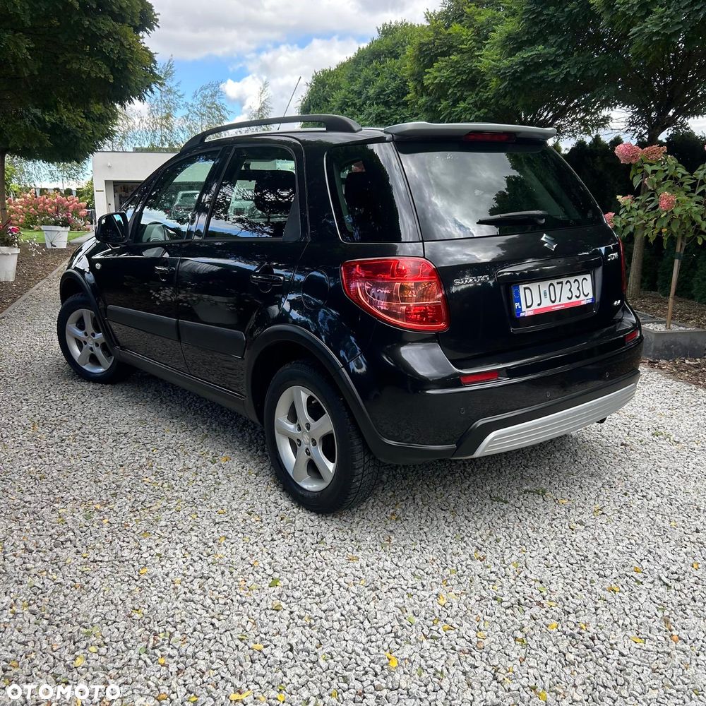 Suzuki SX4 1.6 VVT 4x4 Comfort - 17