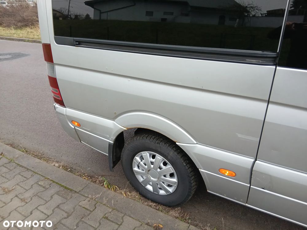 Mercedes-Benz Sprinter - 39