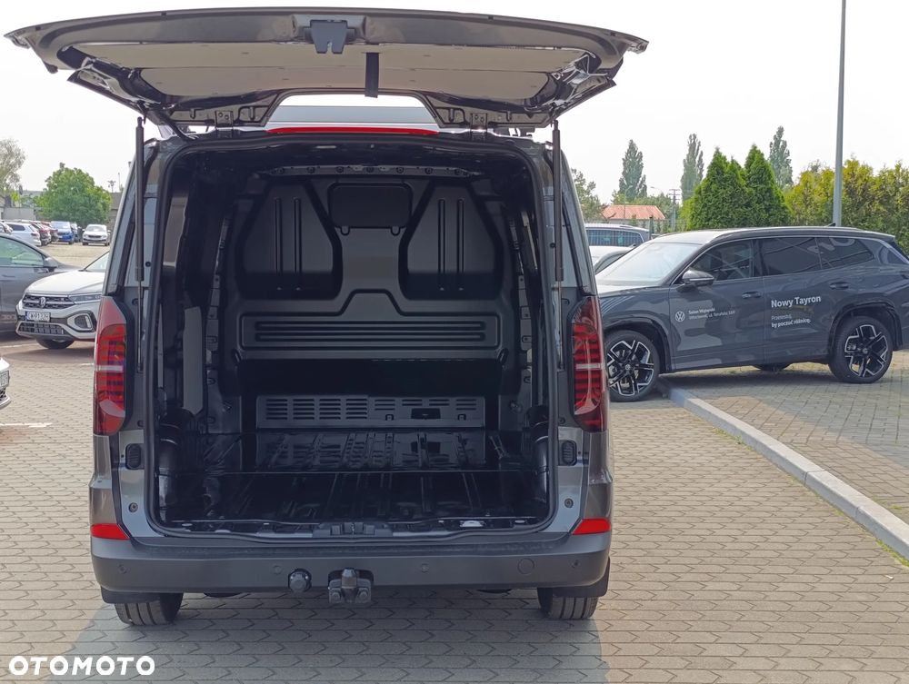 Volkswagen T7 - 8