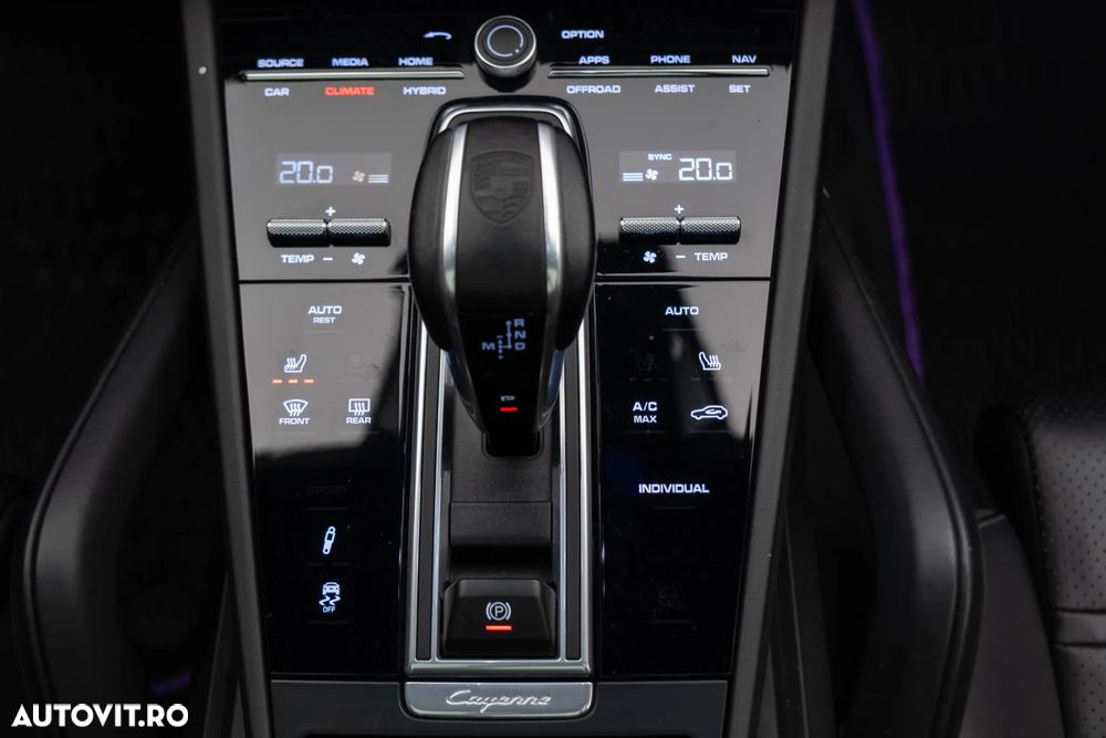 Porsche Cayenne Coupe E-Hybrid Tiptronic S - 33