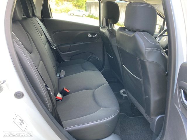 Renault Clio 0.9 TCE Dynamique S - 29