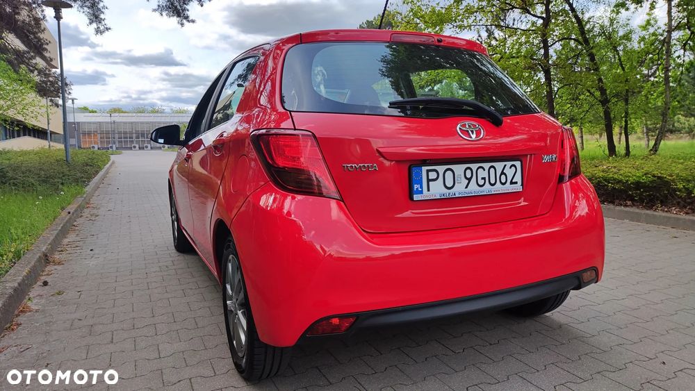 Toyota Yaris - 24