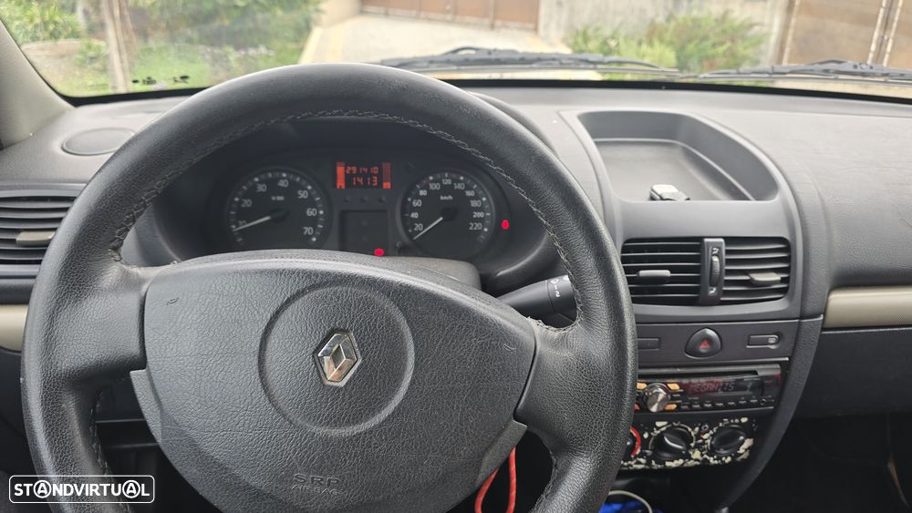 Renault Clio 1.5 dCi Confort - 5