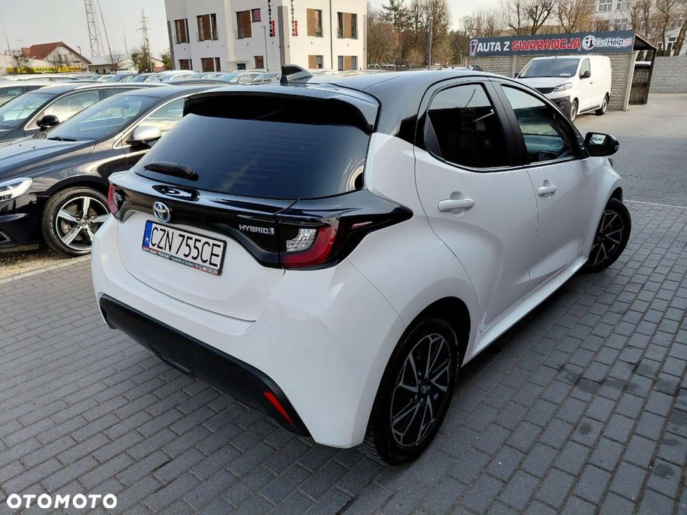 Toyota Yaris - 8