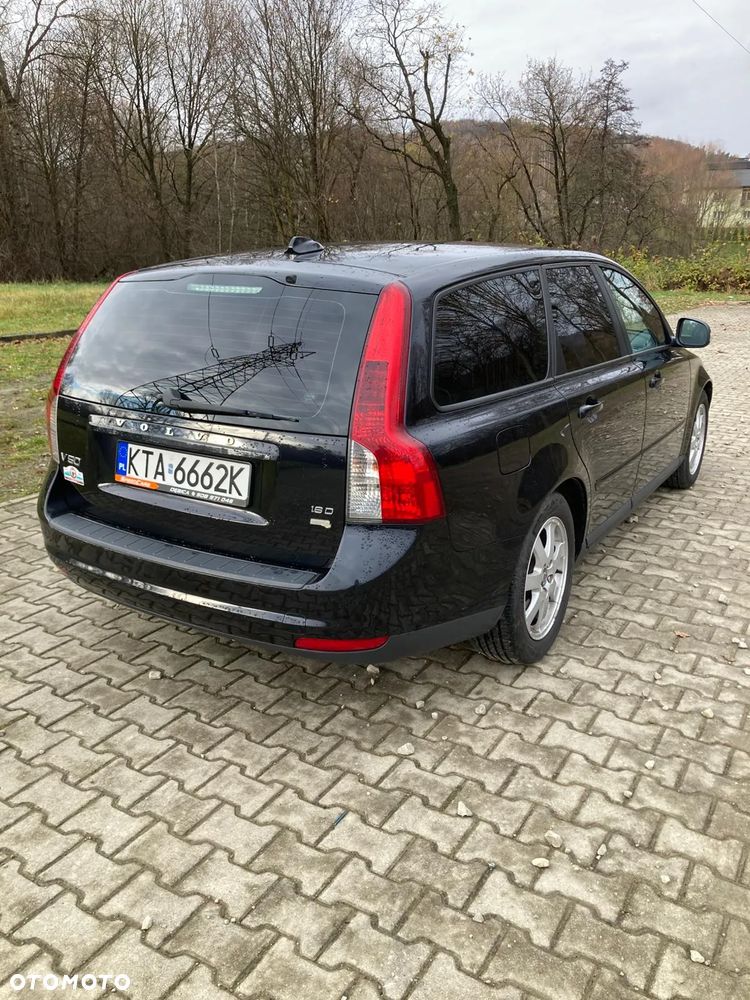 Volvo V50 - 4