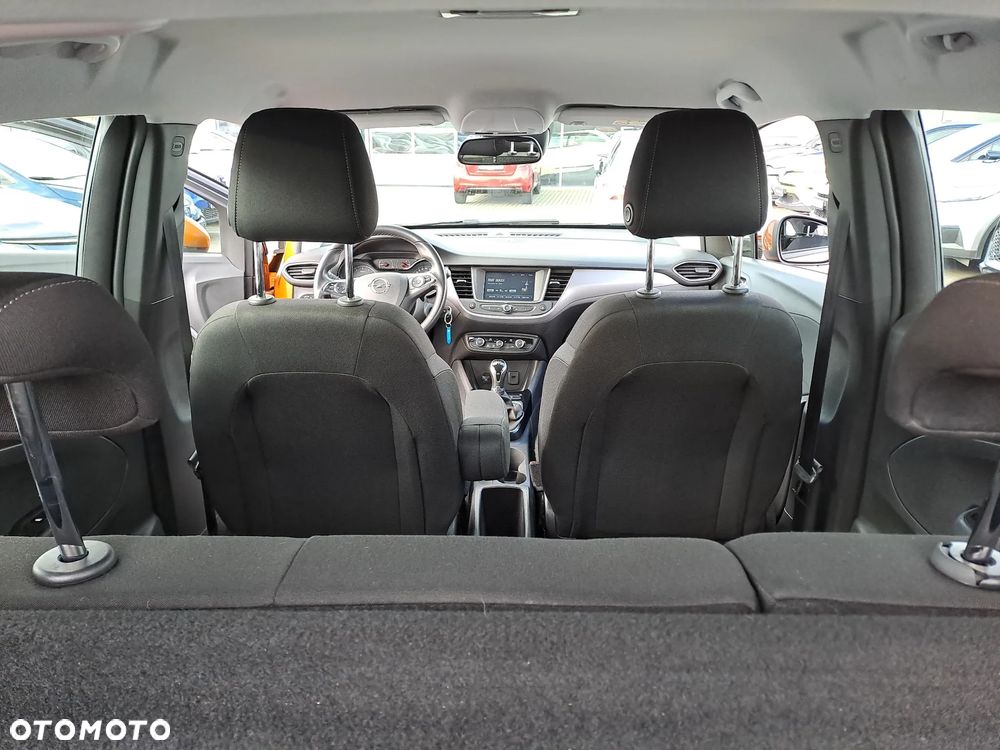 Opel Crossland X 1.2 Enjoy - 11
