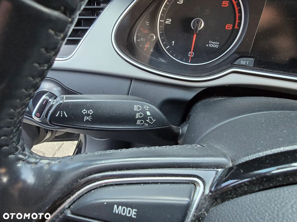 Audi A4 Limousine 2.0 TDI DPF S line Sportpaket - 18