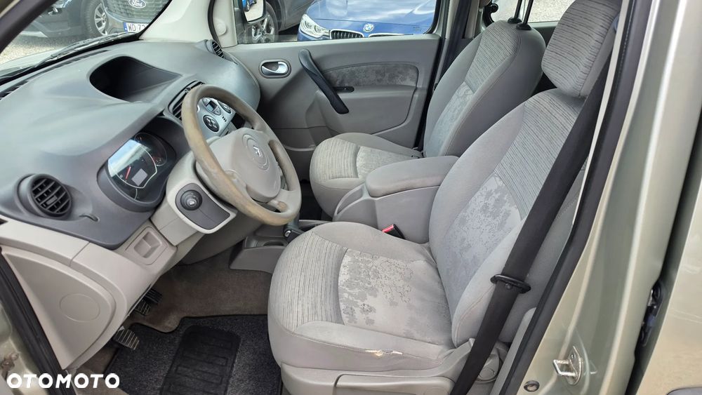 Renault Kangoo 1.6 16V Privilege - 20
