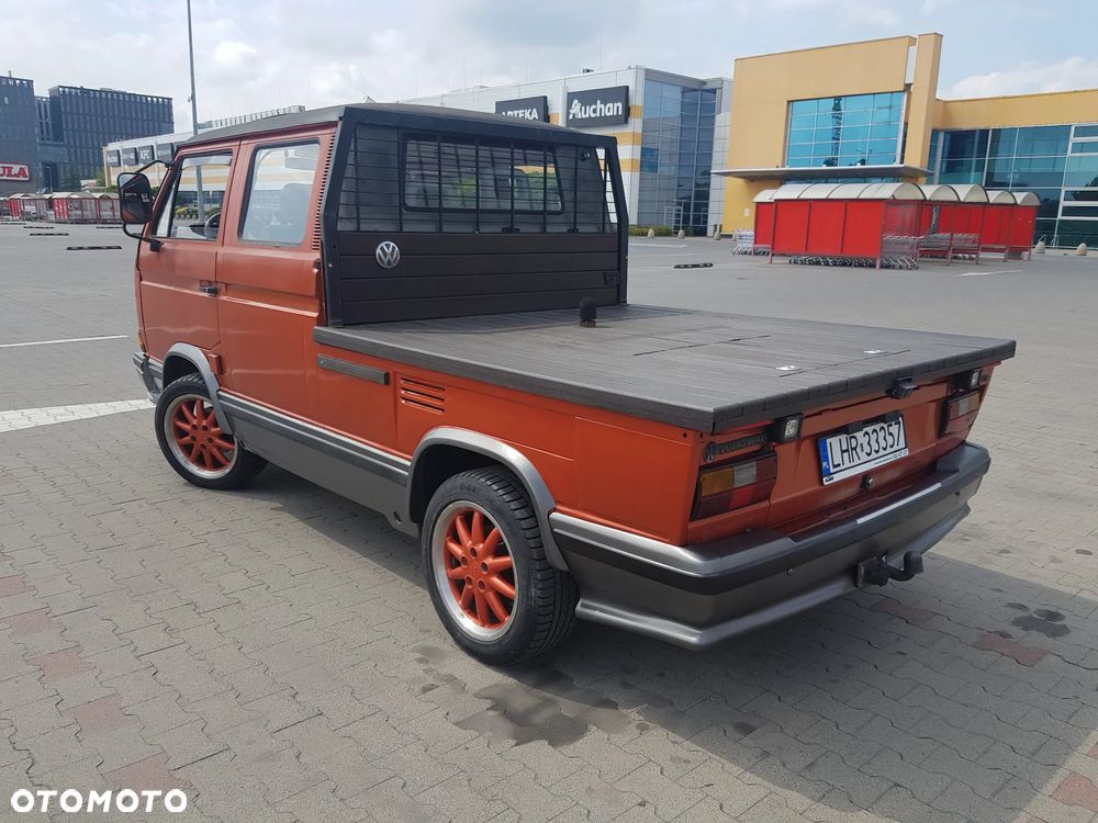 Volkswagen Transporter - 25