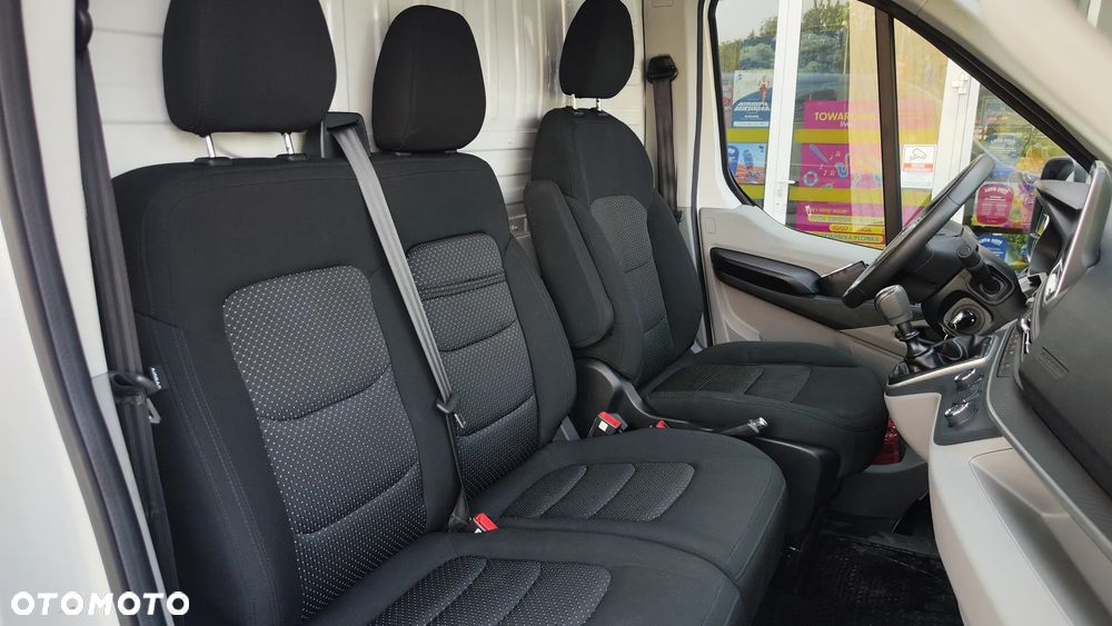 Maxus Deliver 9 - 23