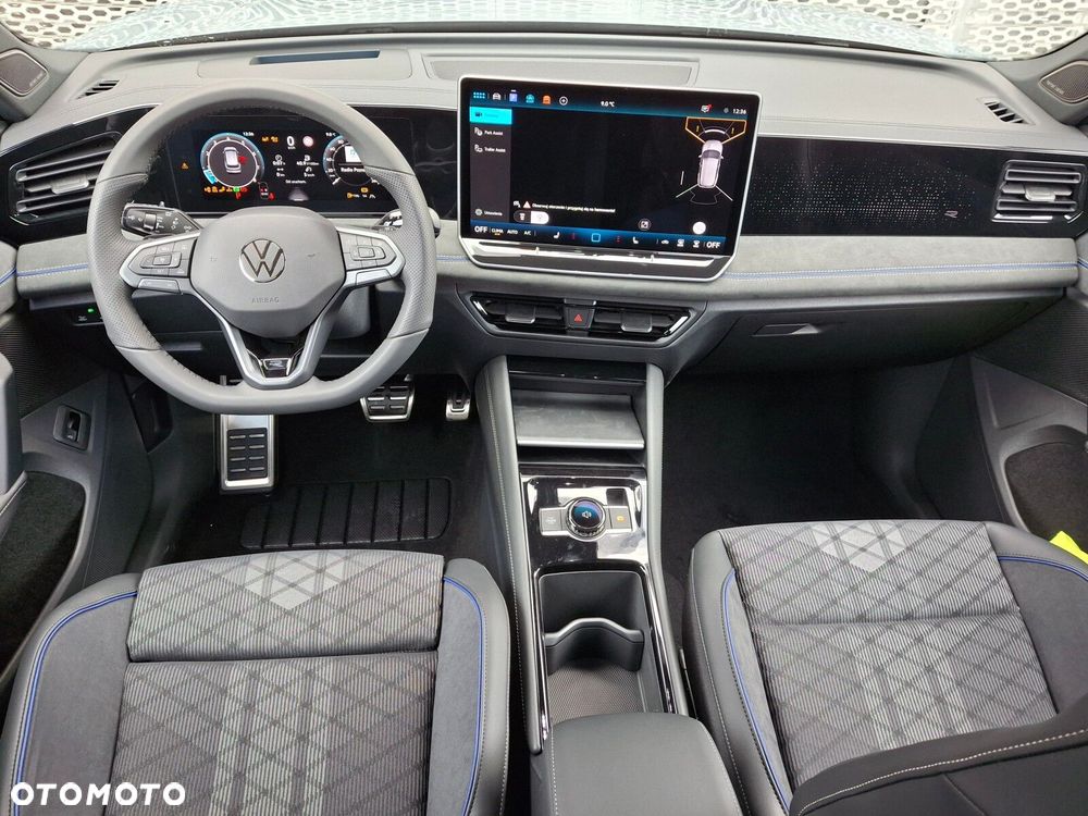 Volkswagen Tiguan - 21