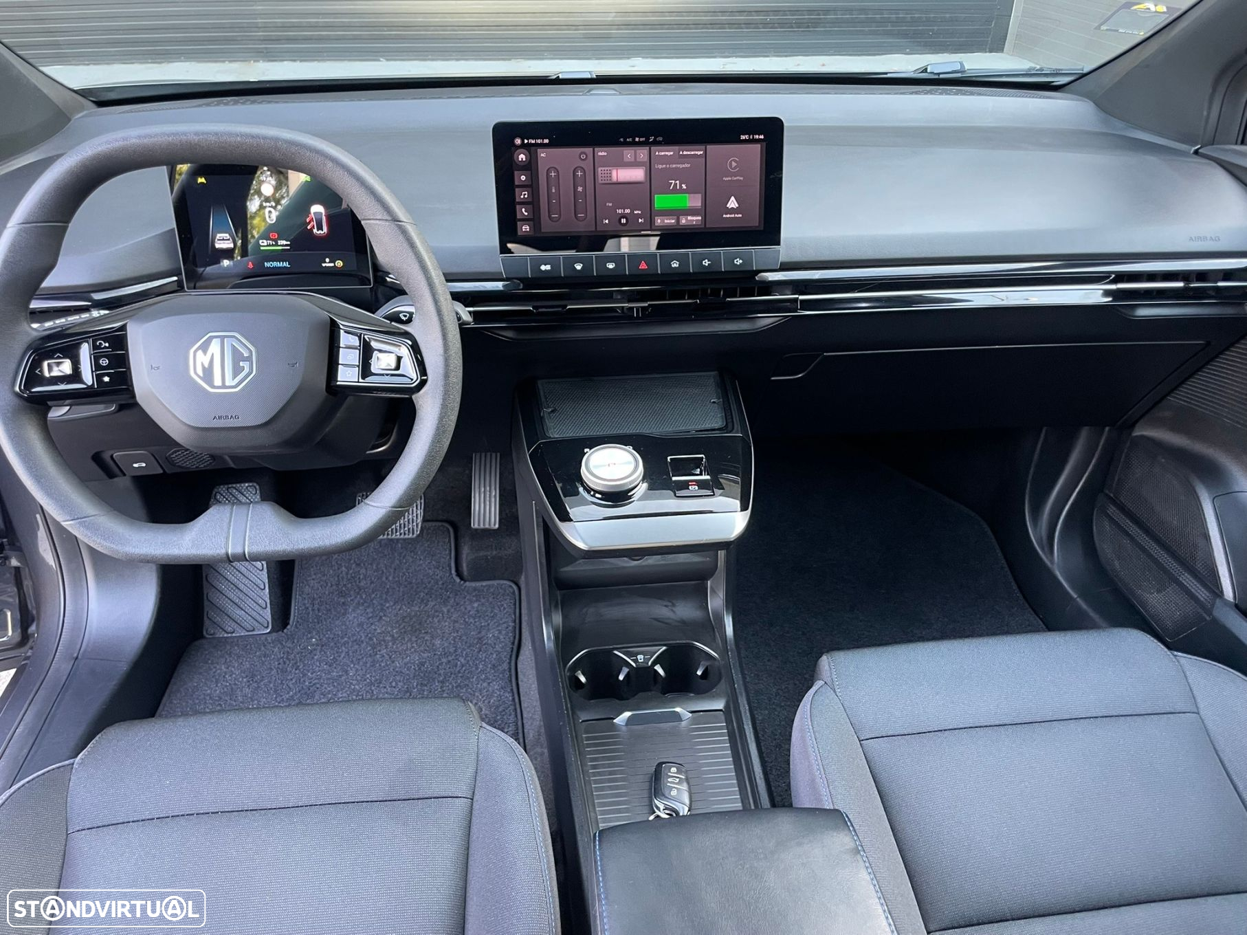 MG MG4 51 kWh Standard - 12