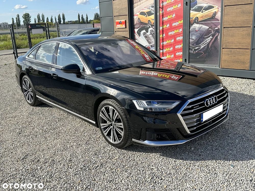 Audi A8 - 2