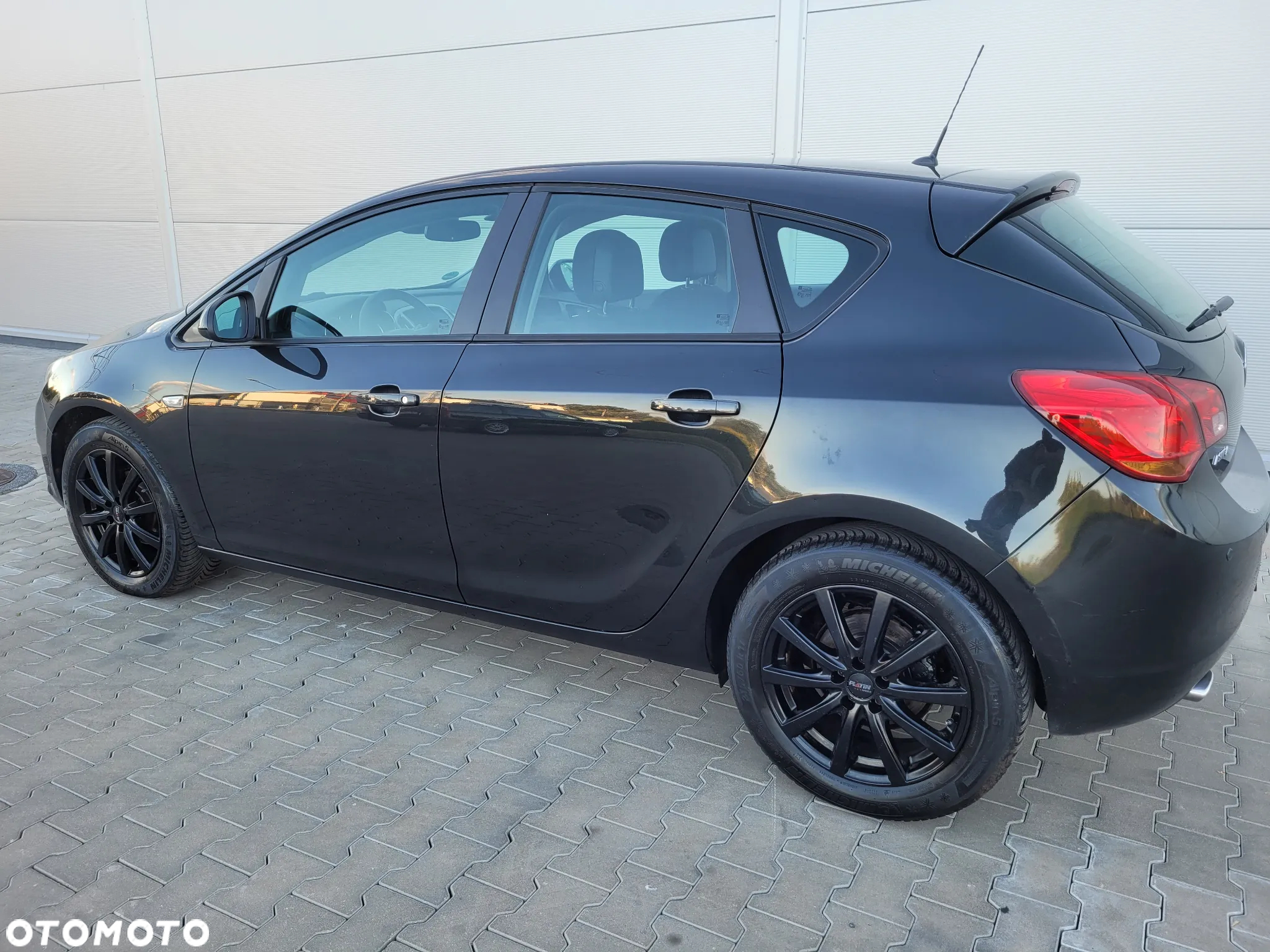 Opel Astra 1.4 Turbo Edition - 28