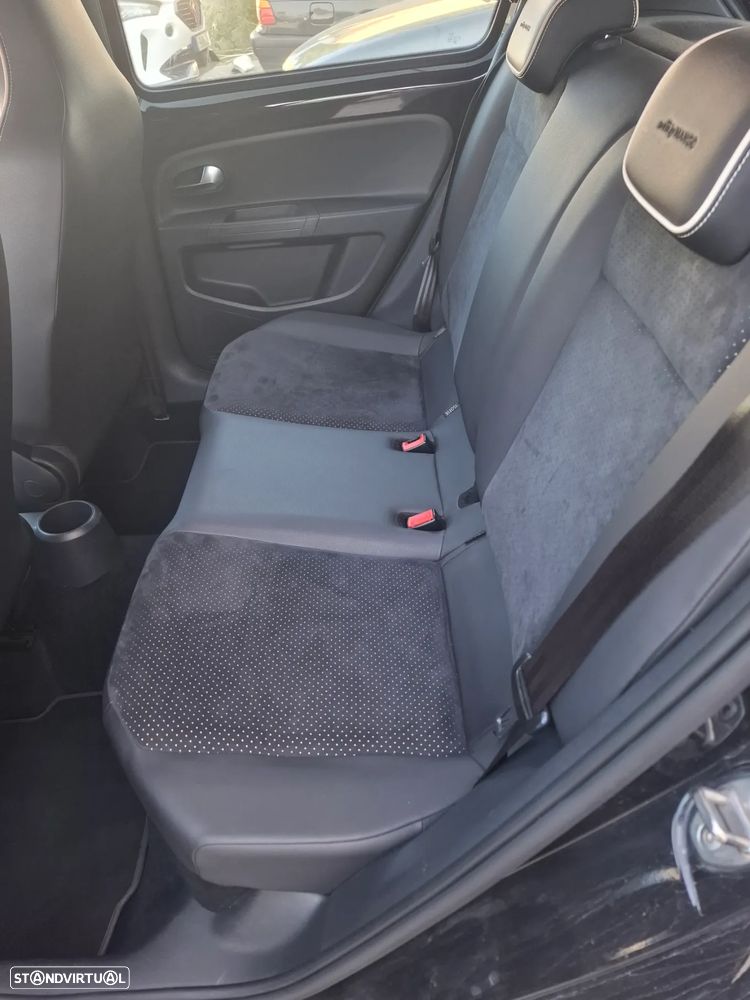 SEAT Mii - 12