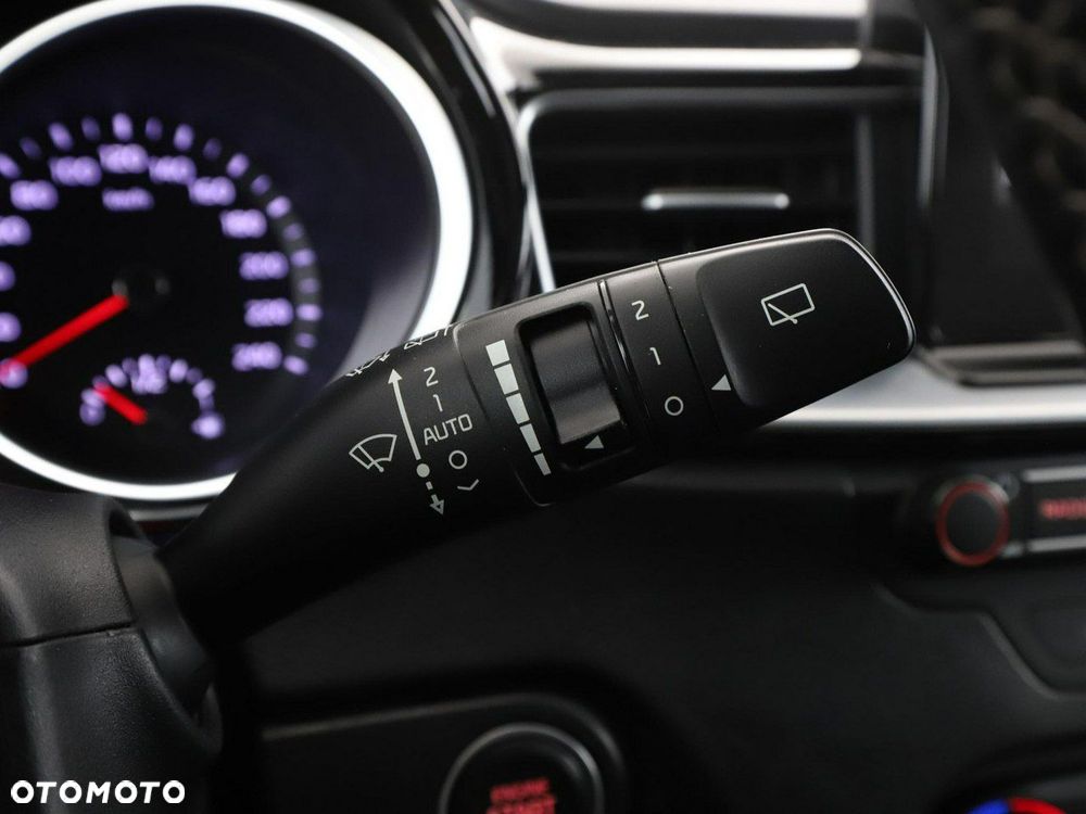 Kia ProCeed 1.6 CRDi GT Line DCT - 33