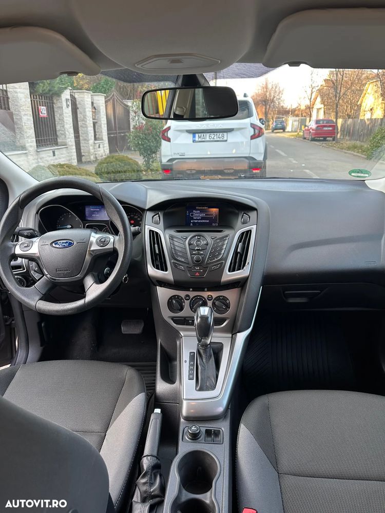 Ford Focus 2.0 TDCI DPF Aut. Titanium - 8