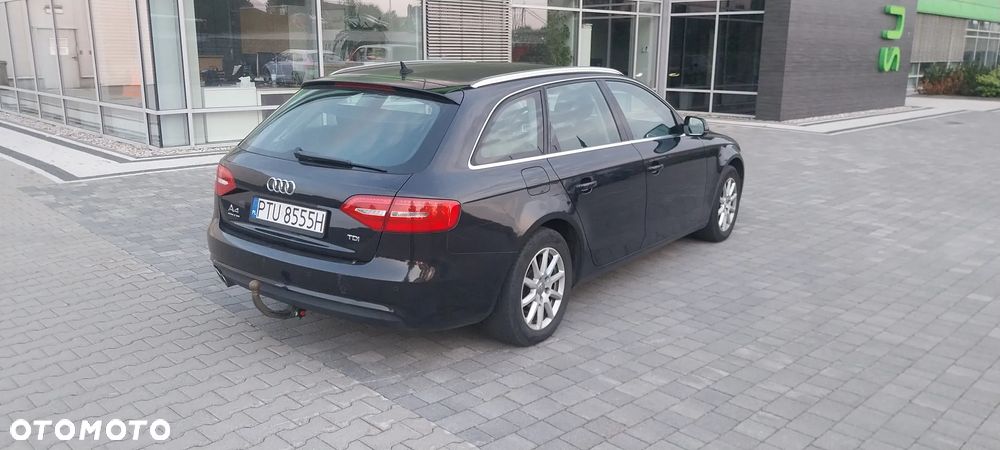 Audi A4 Avant 2.0 TDI Multitronic - 6
