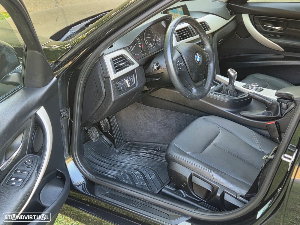 BMW 320 d EfficientDynamics Line Sport - 13