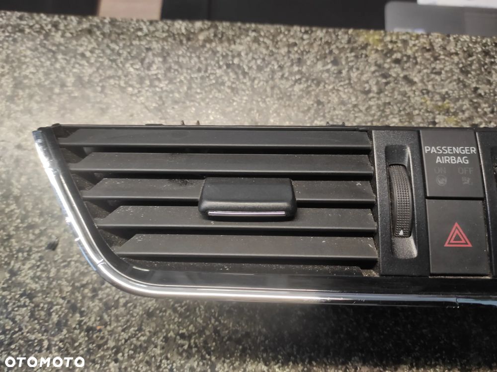 SKODA OCTAVIA 3 KRATKA NAWIEWU ŚRODKOWA 5E0 WYSYŁKA !!!!! - 3