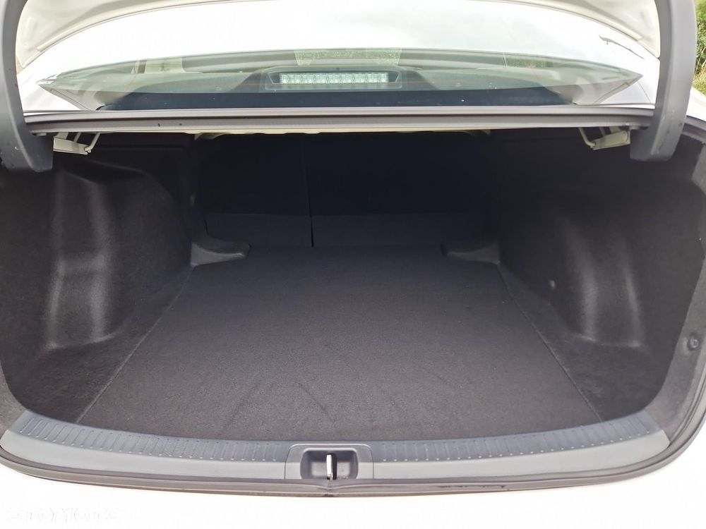 Toyota Corolla 1.5 Comfort MS - 15