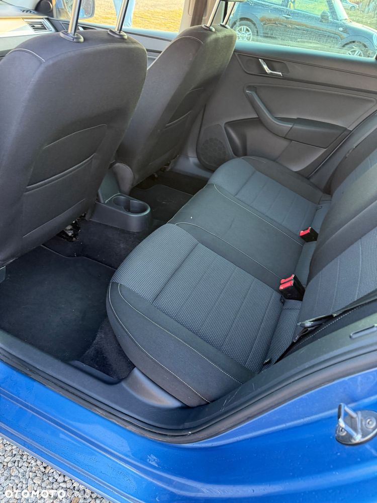 Skoda RAPID 1.6 TDI Active - 10