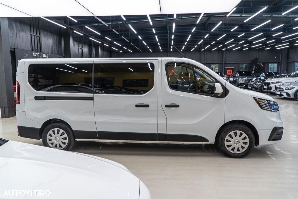 Renault Trafic 2.0 Blue dCi 110 S&S L2 8+1 Life - 20
