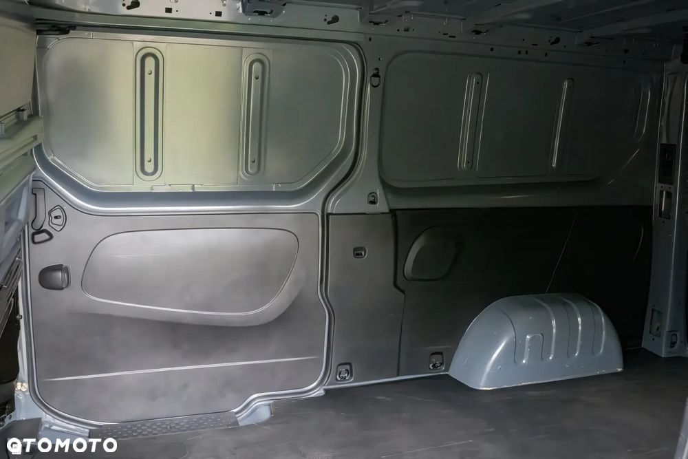 Renault Trafic L2H1 - 13