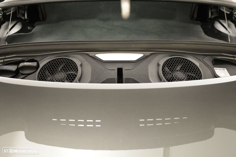 Porsche 911 (992) Carrera - 36