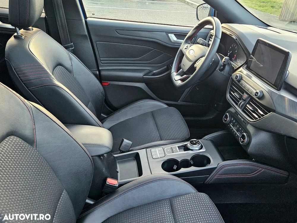 Ford Focus 1.5 Ecoboost ST-Line - 22
