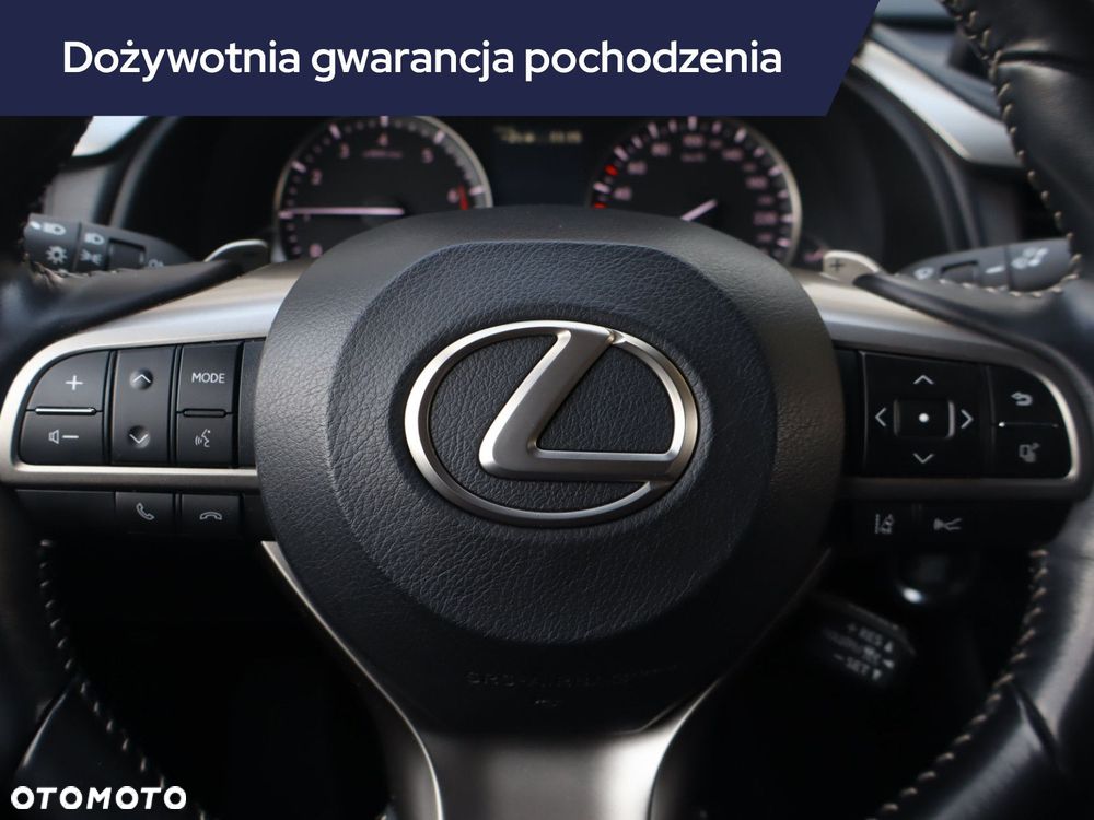 Lexus RX - 21