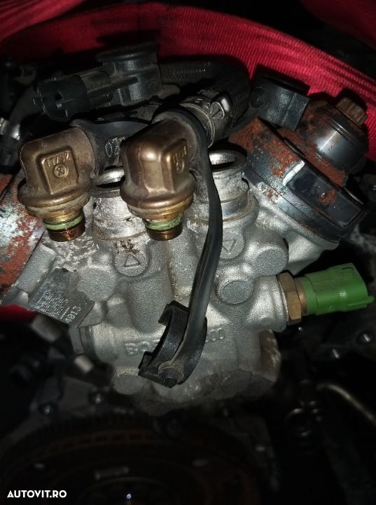 Pompa inalte 2.0 d d5204t3 volvo s60 ll s80 ll v60 l xc60 xc 70 31272896 0445010618 - 2