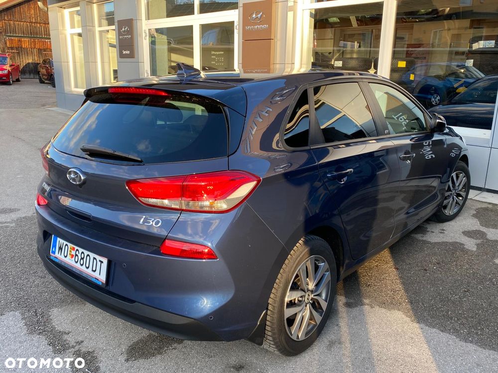 Hyundai i30 blue 1.4 Style - 5