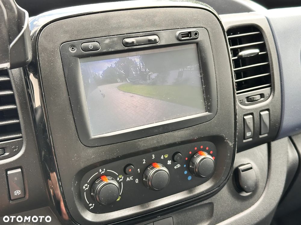 Opel VIVARO L2H1 / - 23