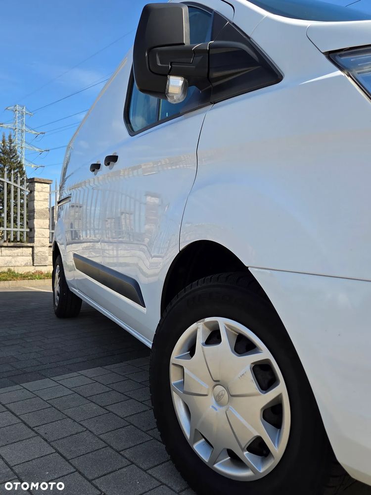 Ford Transit Custom - 13