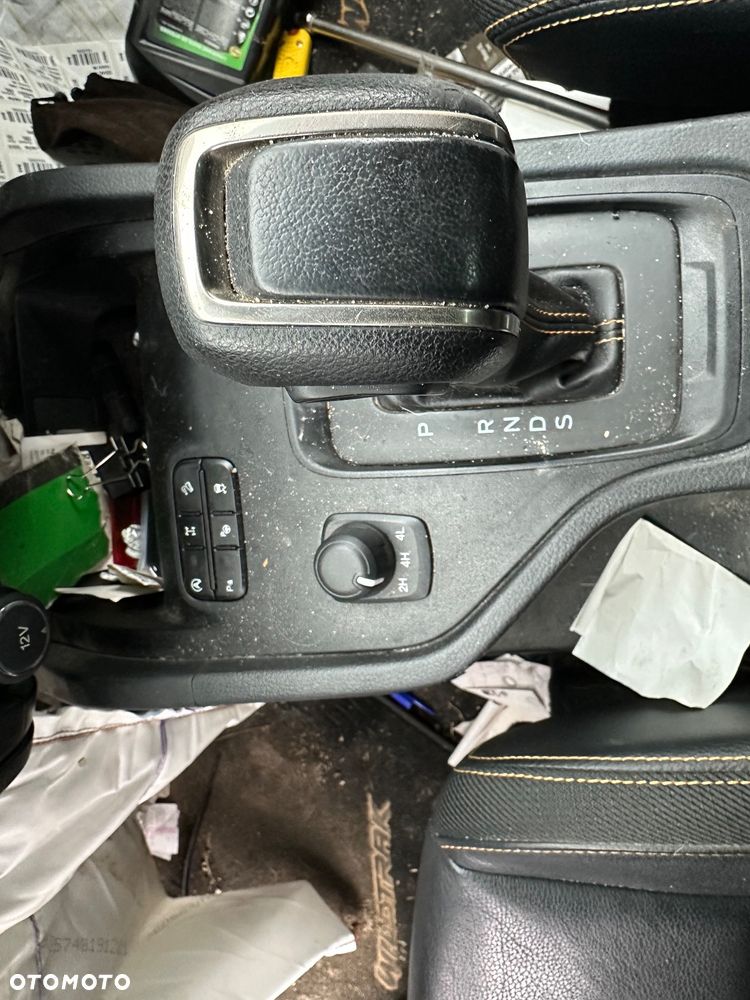 Ford Ranger 2.0 EcoBlue 4x4 DC Wildtrak - 25