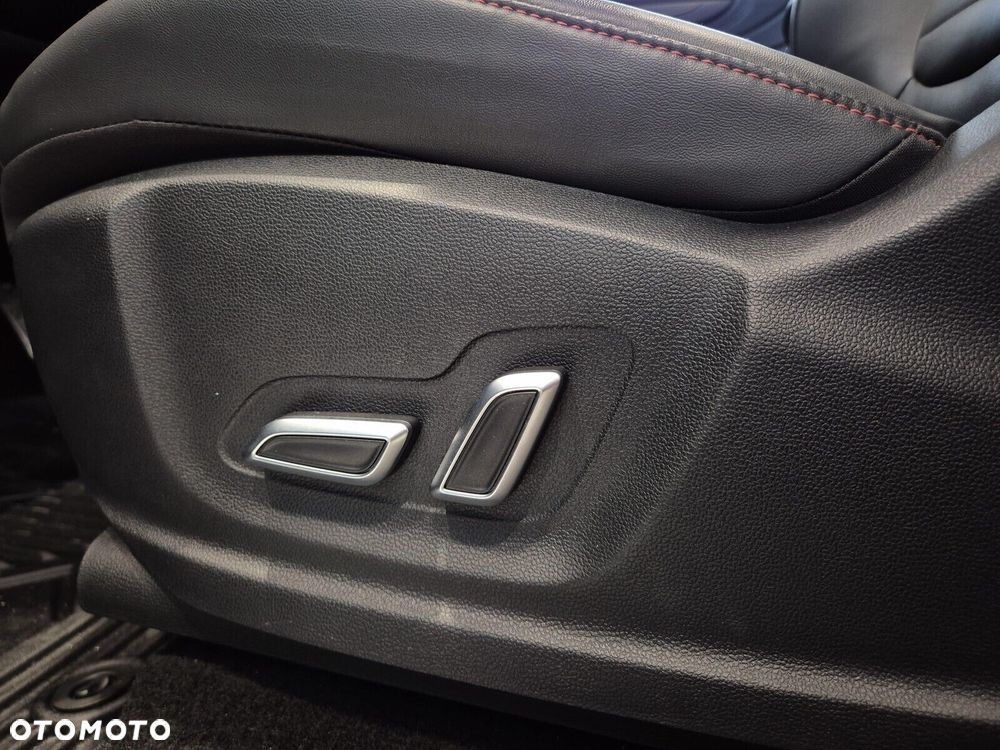 MG HS 1.5 T-GDI Exclusive DCT - 11